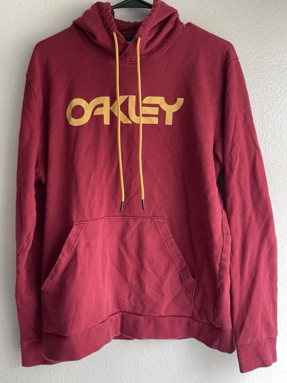 Oakley Pullover Hoodie Sweater Fleece Iron Red Men's Size Large